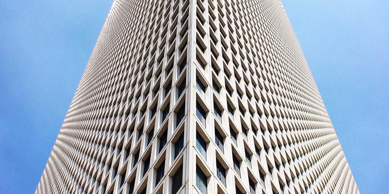 构建社区支持网络：邻里互助养老新模式，打造都市长者宁静生活